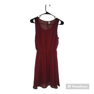 H&M Dovided burgundy dresd